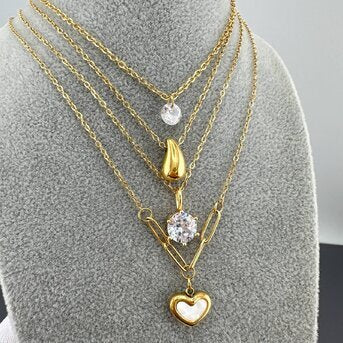 UB Wild 18K gold plated Stainless steel "Hearts" necklac